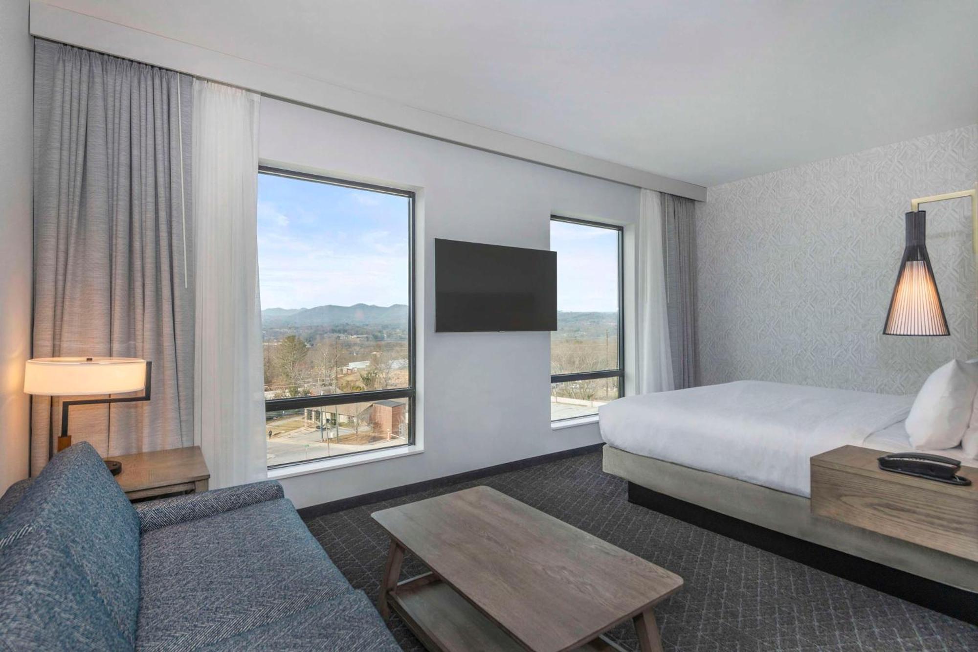 King Studio Suite,1567634396:JPEG