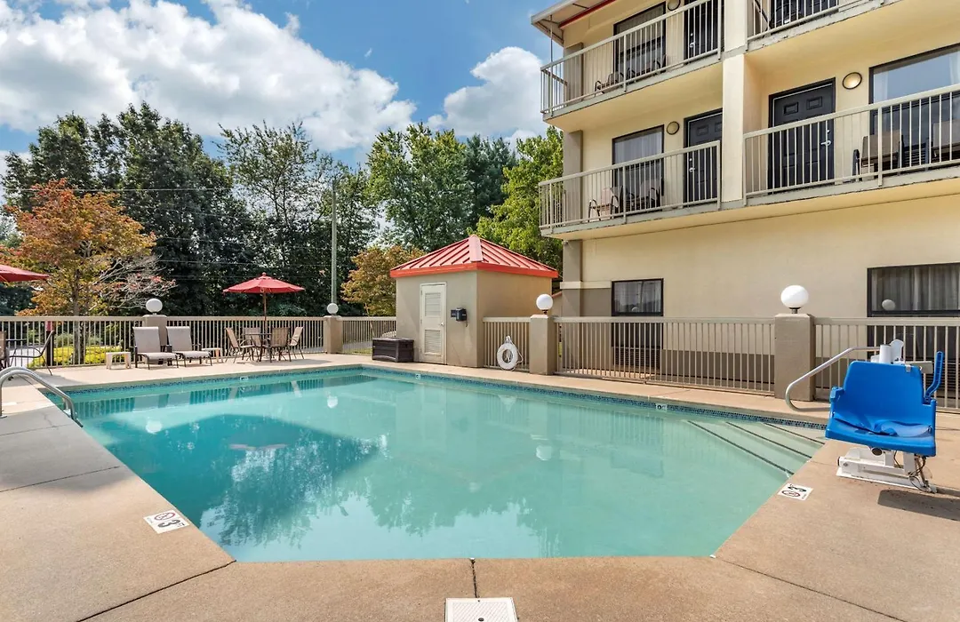 Comfort Inn Biltmore West-1