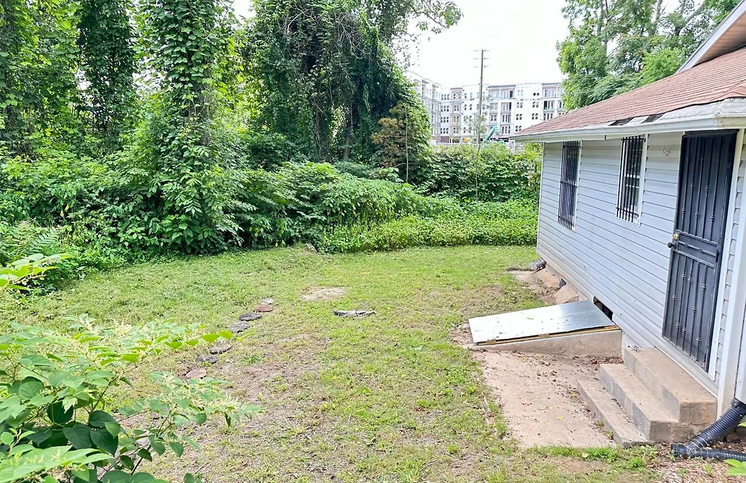 Two Bedroom House In Downtown Asheville-1