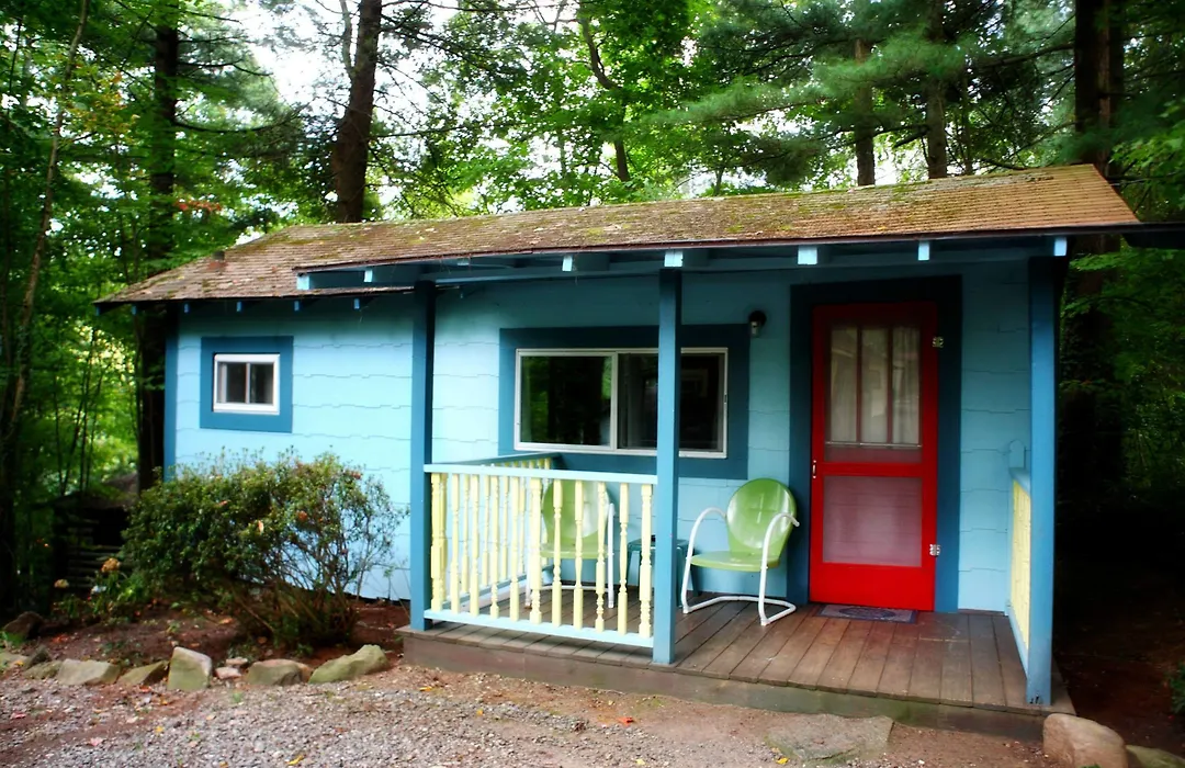The Pines Cottages-1