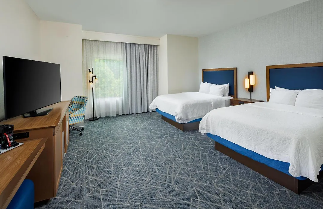 Hampton Inn & Suites-Asheville Biltmore Village, Nc-1