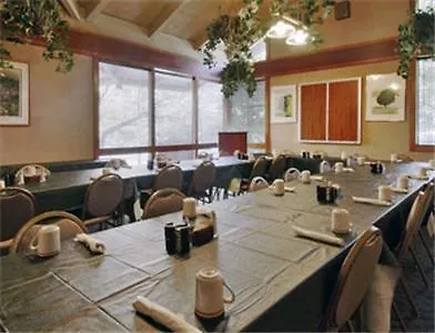 Howard Johnson Inn - Asheville Biltmore-1