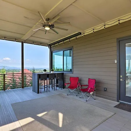 Luxe Asheville Home W/ Stunning Mountain Views!-3