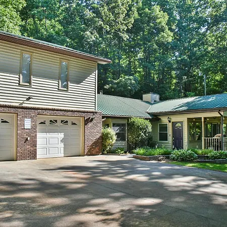South Asheville Home With Hot Tub Just 11 Miles To Downtown-2