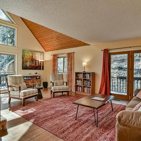 The Camby Cabin Just 12 Miles To Downtown Asheville-3