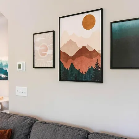 Family Oasis W/ Loft & Firepit: Convenient-2
