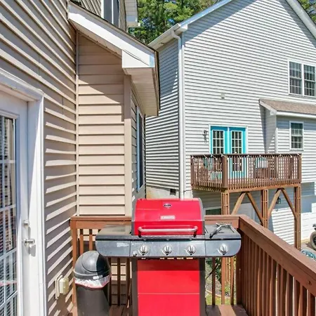 Spacious Mountain House - 10 Minutes From Asheville & Biltmore!-2