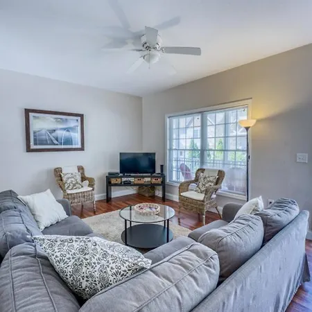 Spacious Mountain House - 10 Minutes From Asheville & Biltmore!-3