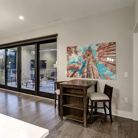 145 Biltmore Ave Condo 541B0A-3