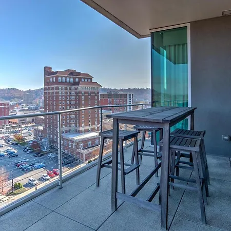 The Asheville Club At 151-2