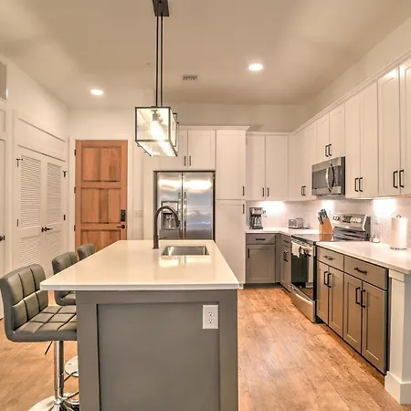 55 South Market Condo 206-3