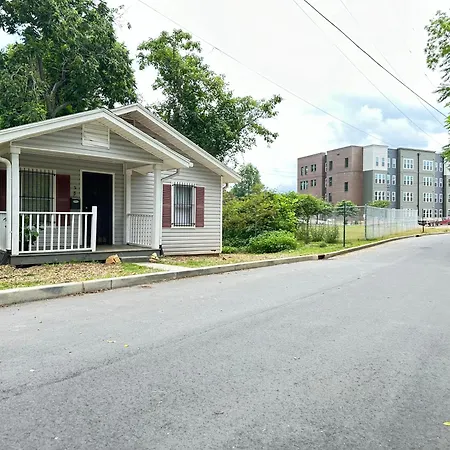 Two Bedroom House In Downtown Asheville-2