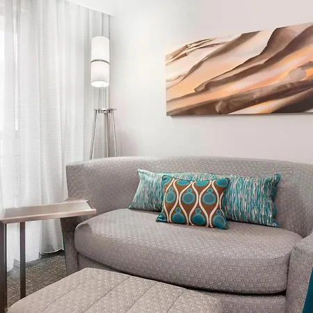 Courtyard By Marriott Asheville-3