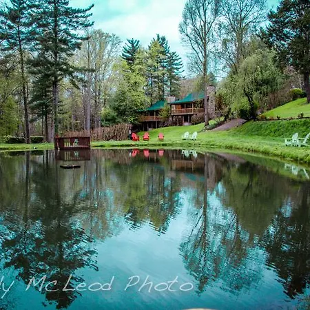 Asheville Cabins Of Willow Winds-2